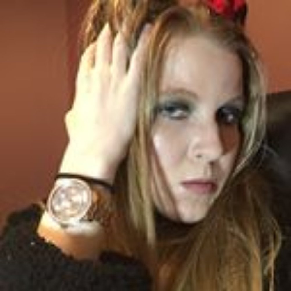 Meet your Posher,  G8ter